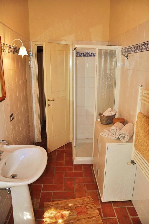 Agriturismo Terenzana Aparthotel Рипарбела Екстериор снимка