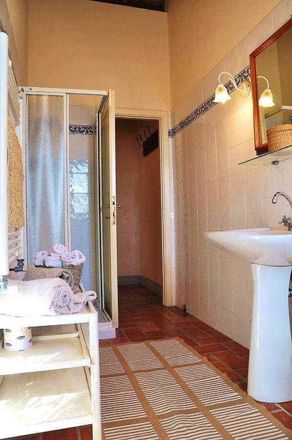 Agriturismo Terenzana Aparthotel Рипарбела Екстериор снимка